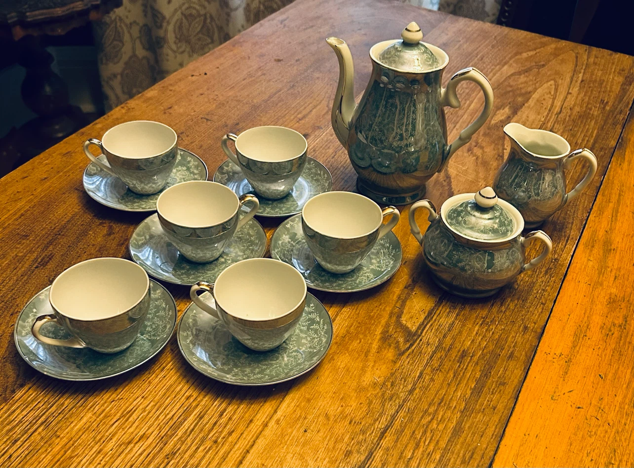 Vintage Tea/Coffee Set