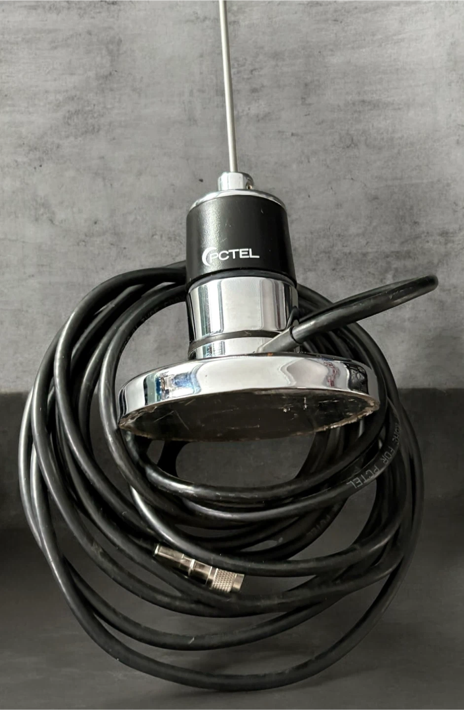 PCTEL Magnetic Mount Antenna - photo 4