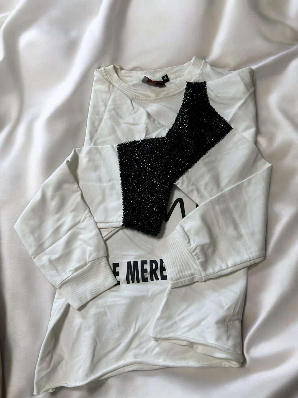 White "Family" Sweatshirt with Sparkle Accents - photo 5