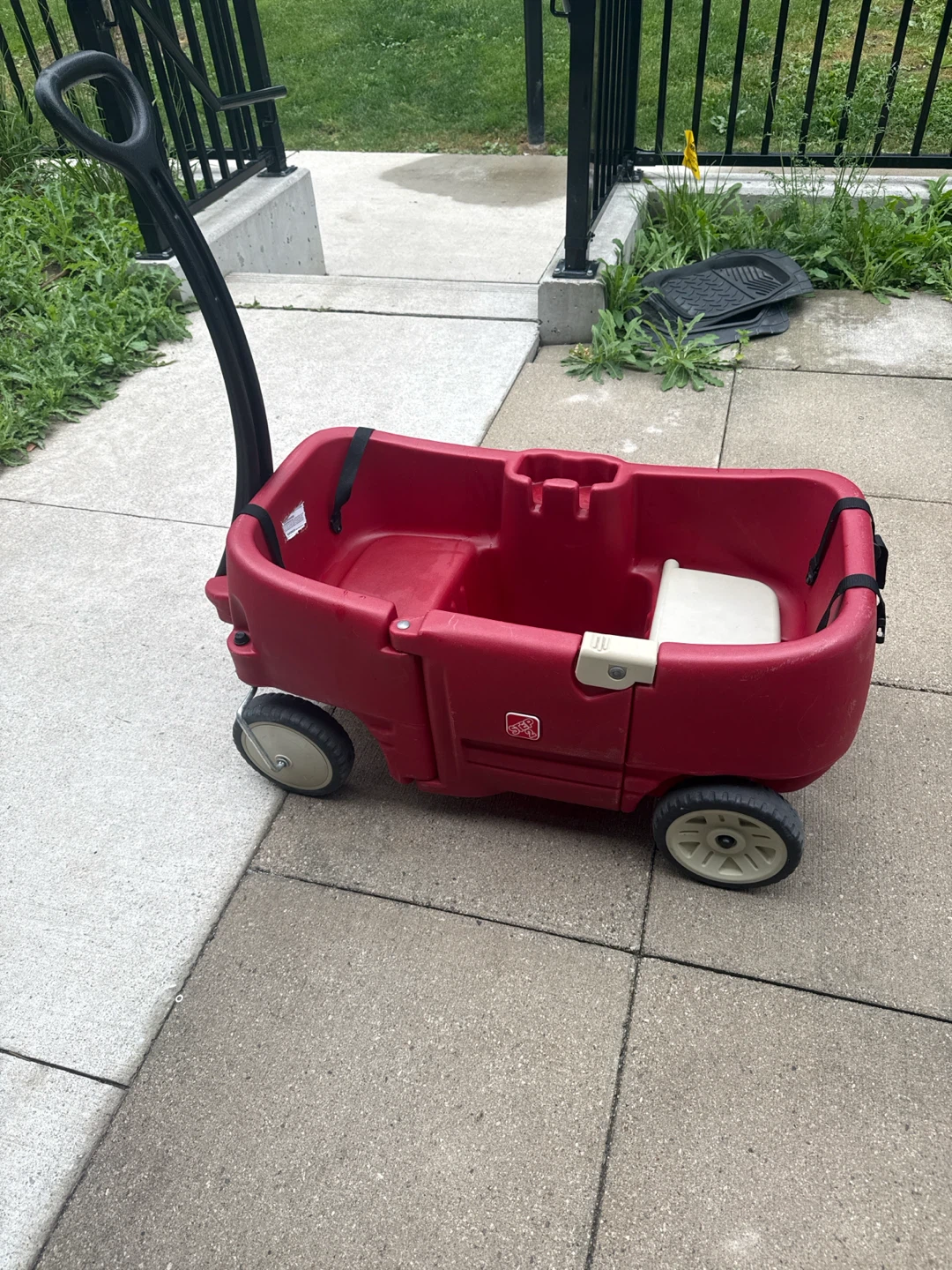 Step2 Red Wagon - photo 2