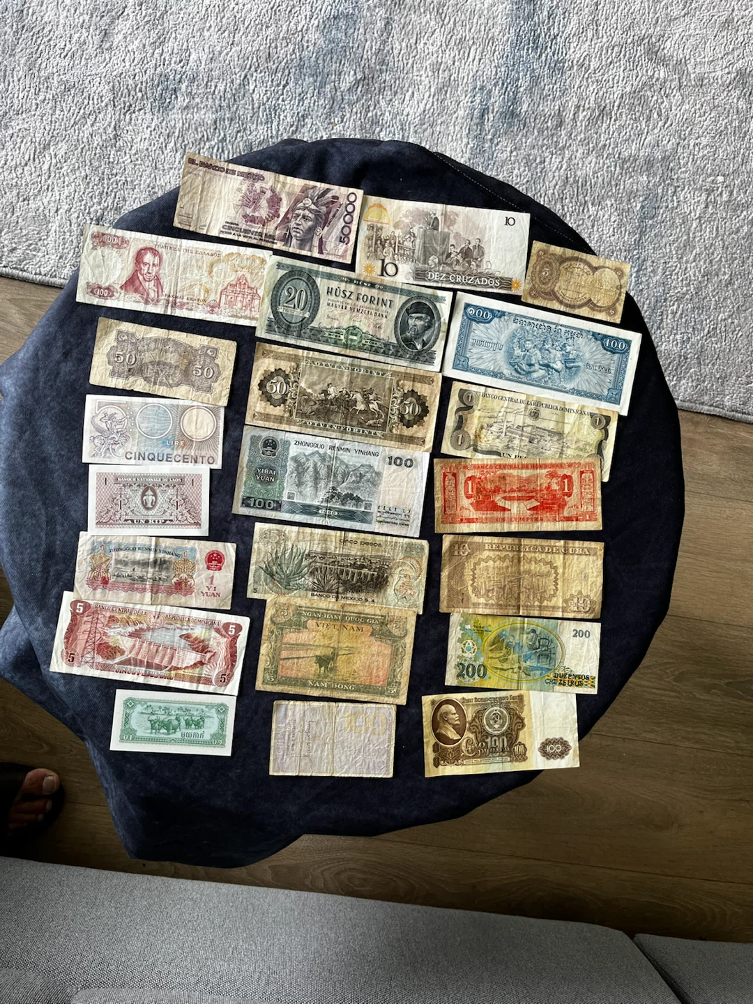 Collection of International Banknotes - photo 3