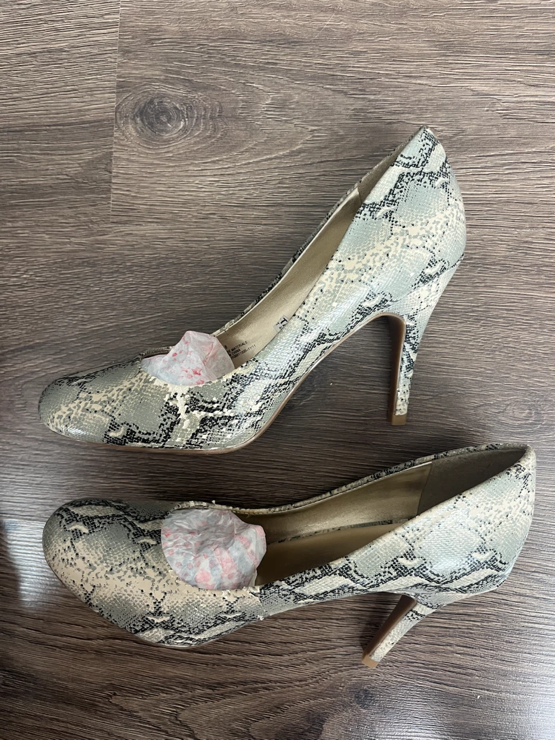 Mossimo Snakeskin Print Heels - photo 2