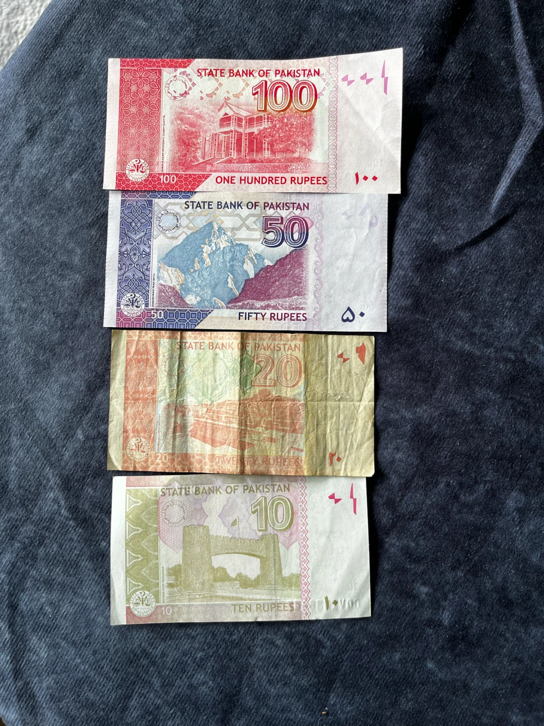 Pakistan Currency Banknotes - 10, 20, 50, 100 Rupees