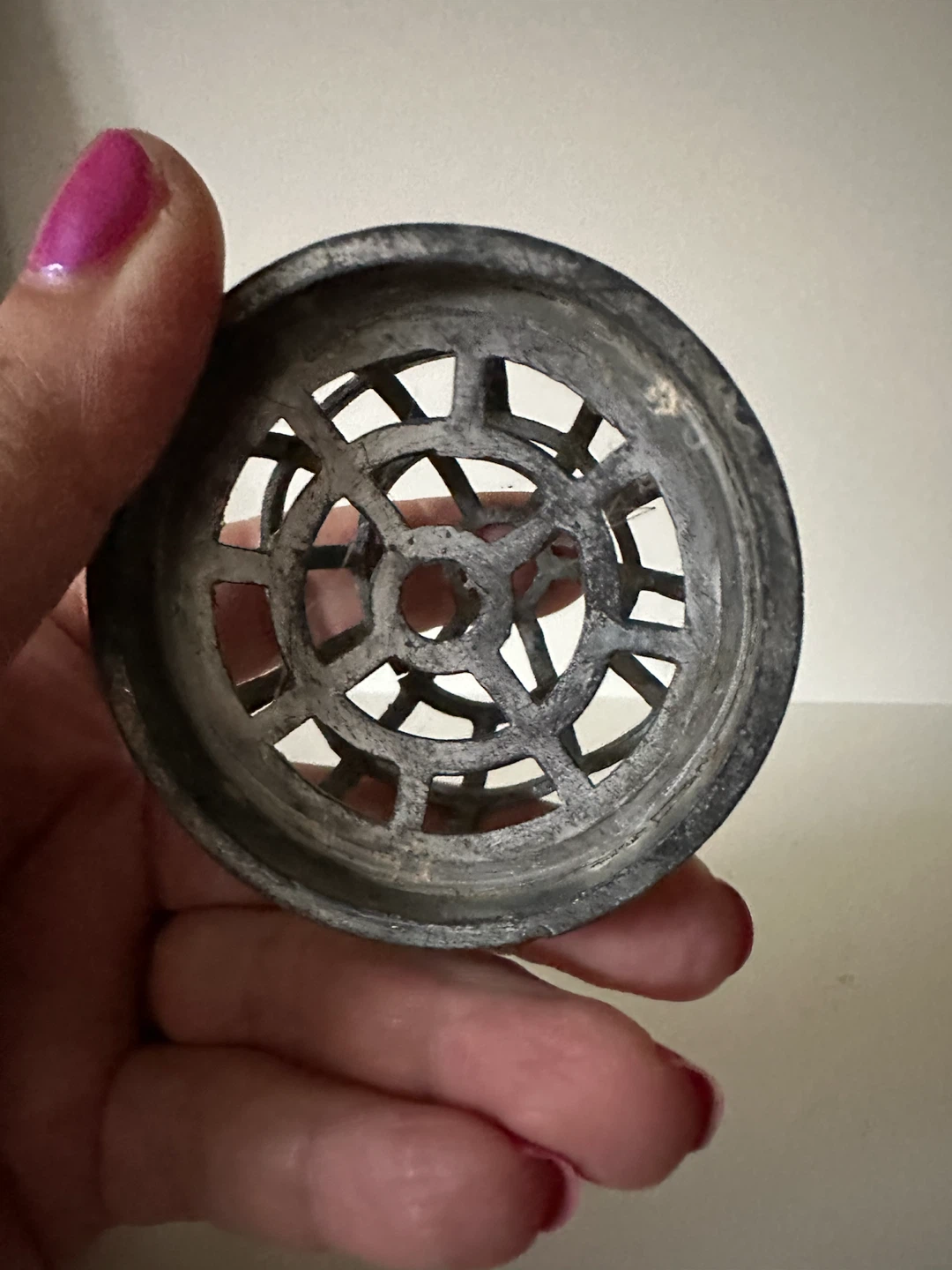 Vintage Metal Flower Frog - photo 2