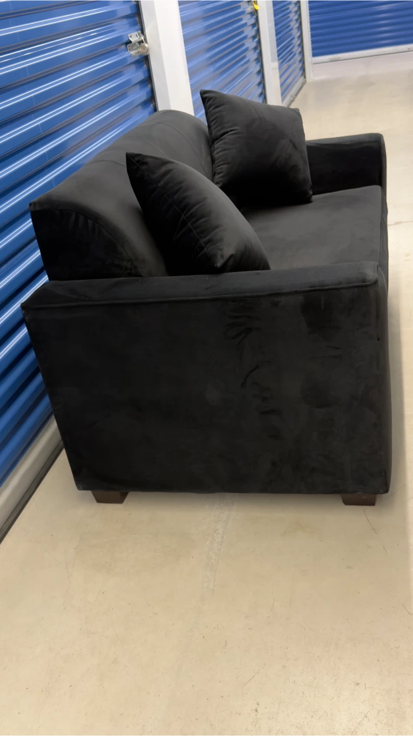 Velvet Loveseat with Pillows - photo 2