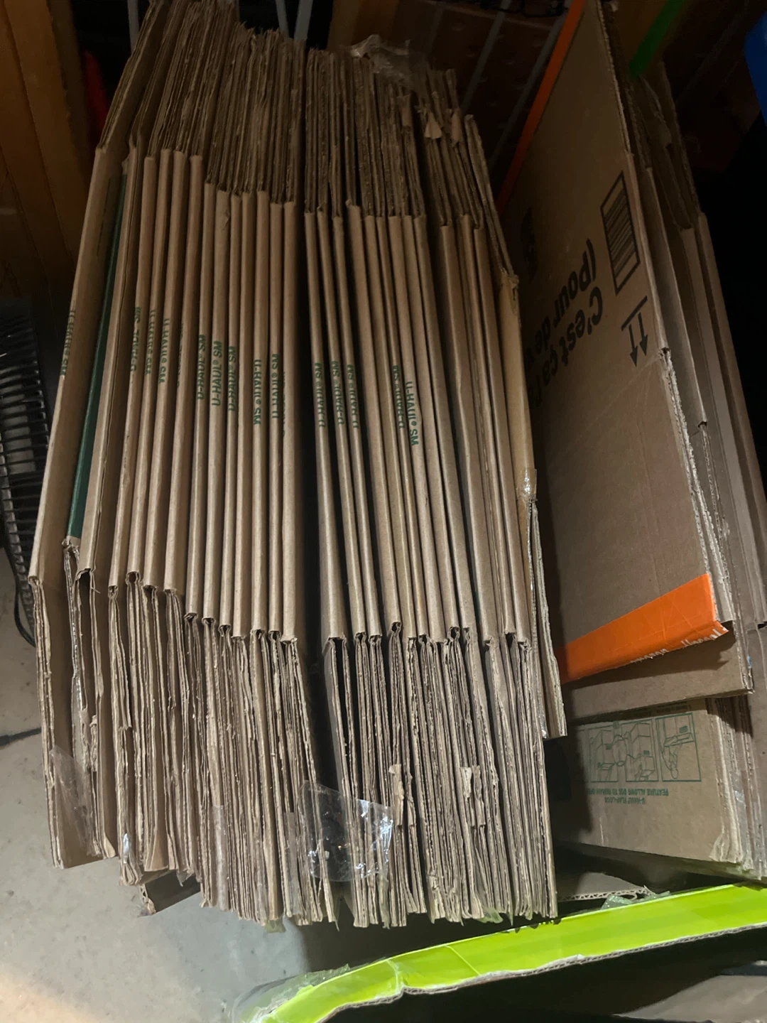 U-Haul Small Moving Boxes (1.5 cu ft)