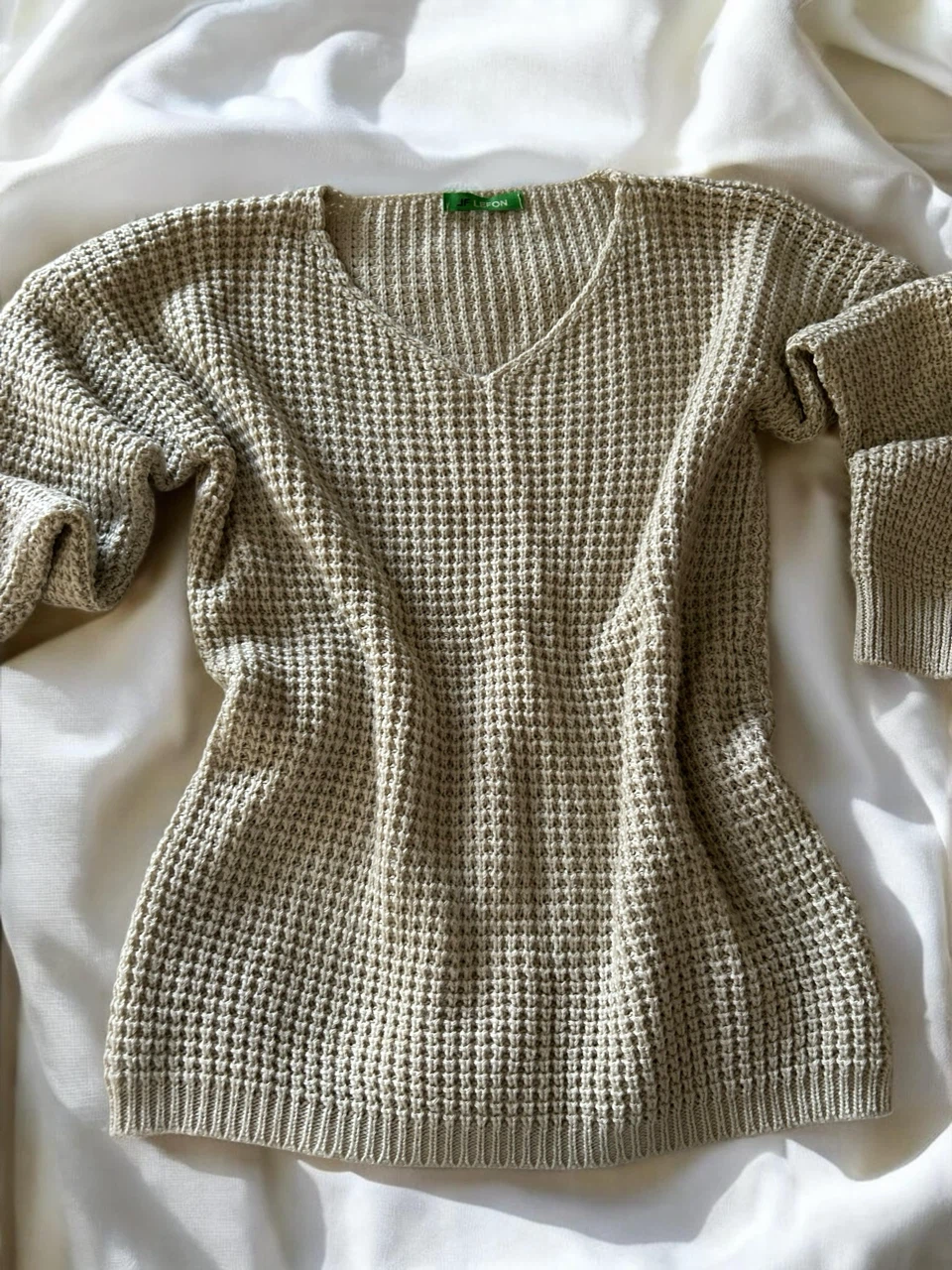 JF LESSON V-Neck Waffle Knit Sweater - photo 2