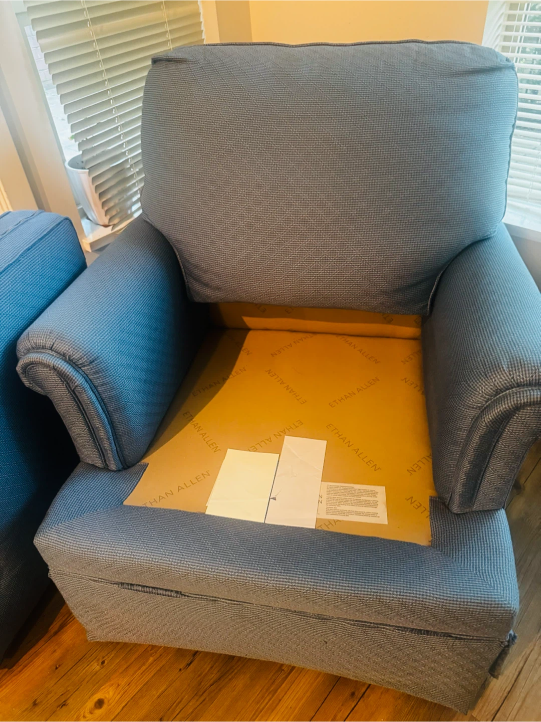Ethan Allen Blue Swivel Armchairs - photo 2