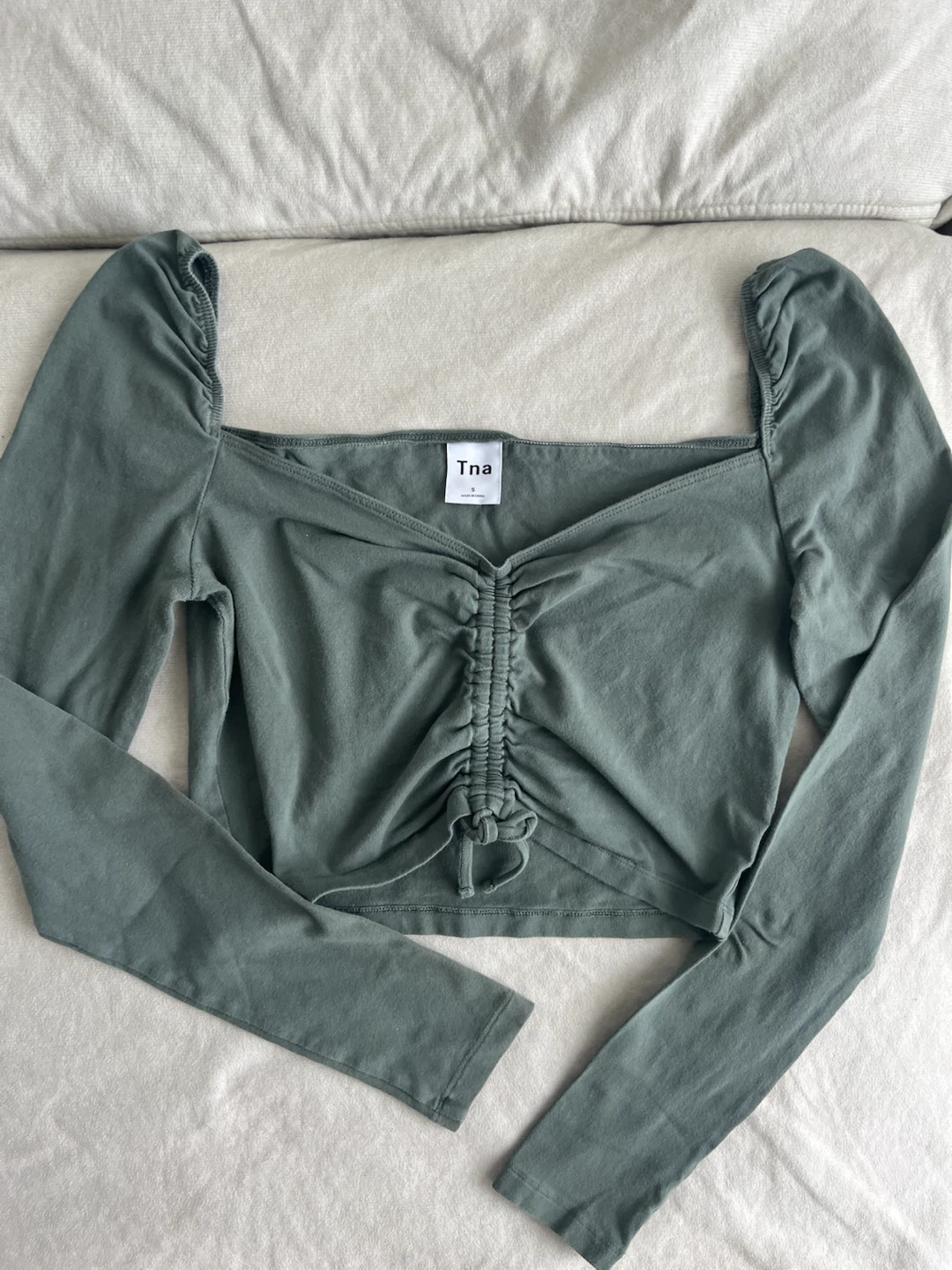 TNA Aritzia Green Ruched Long Sleeve Top S