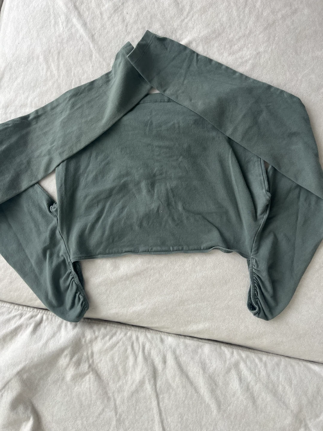 TNA Aritzia Green Ruched Long Sleeve Top S - photo 4