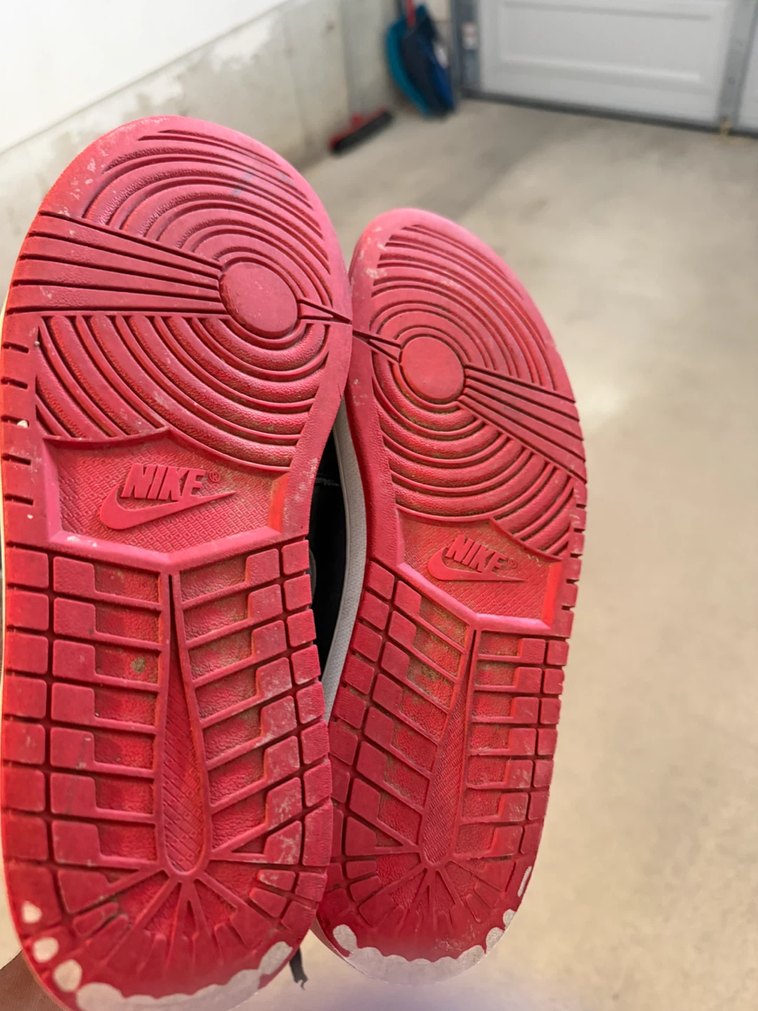 Air Jordan 1 Mid Sneakers - photo 4