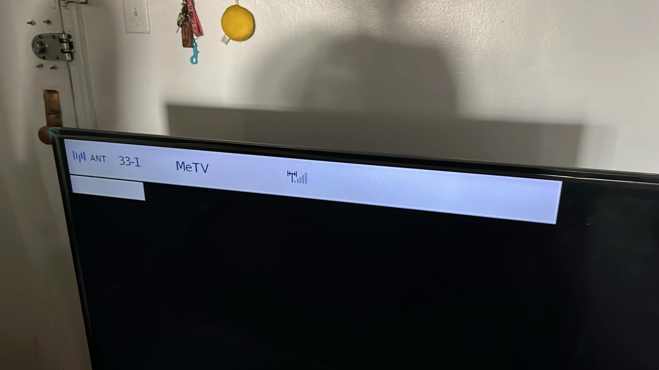 Best Buy 50L420U LCD TV/1080p - photo 2