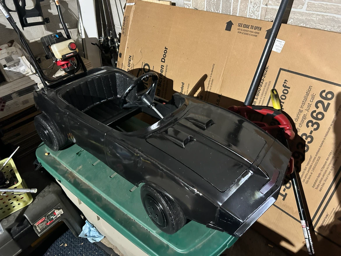82  kitt pedal car.
