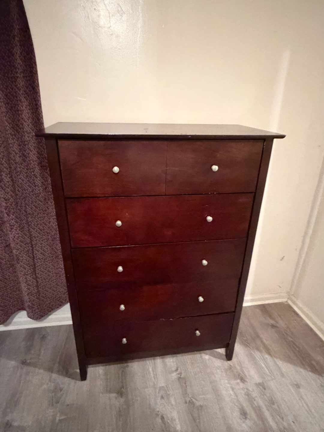 Dark Wood 5-Drawer Dresser