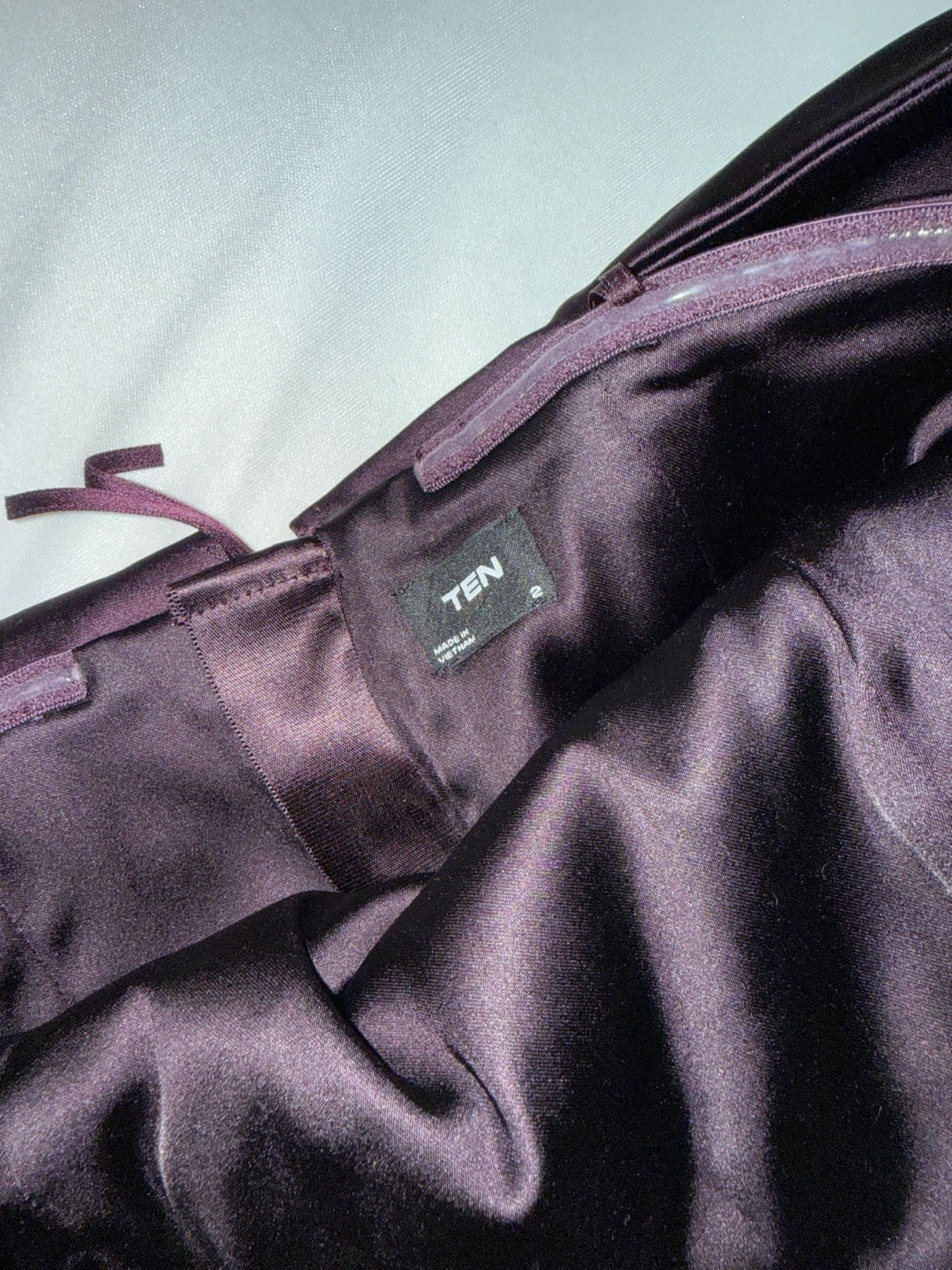 Aritzia Off-the-Shoulder Satin Dress - photo 2