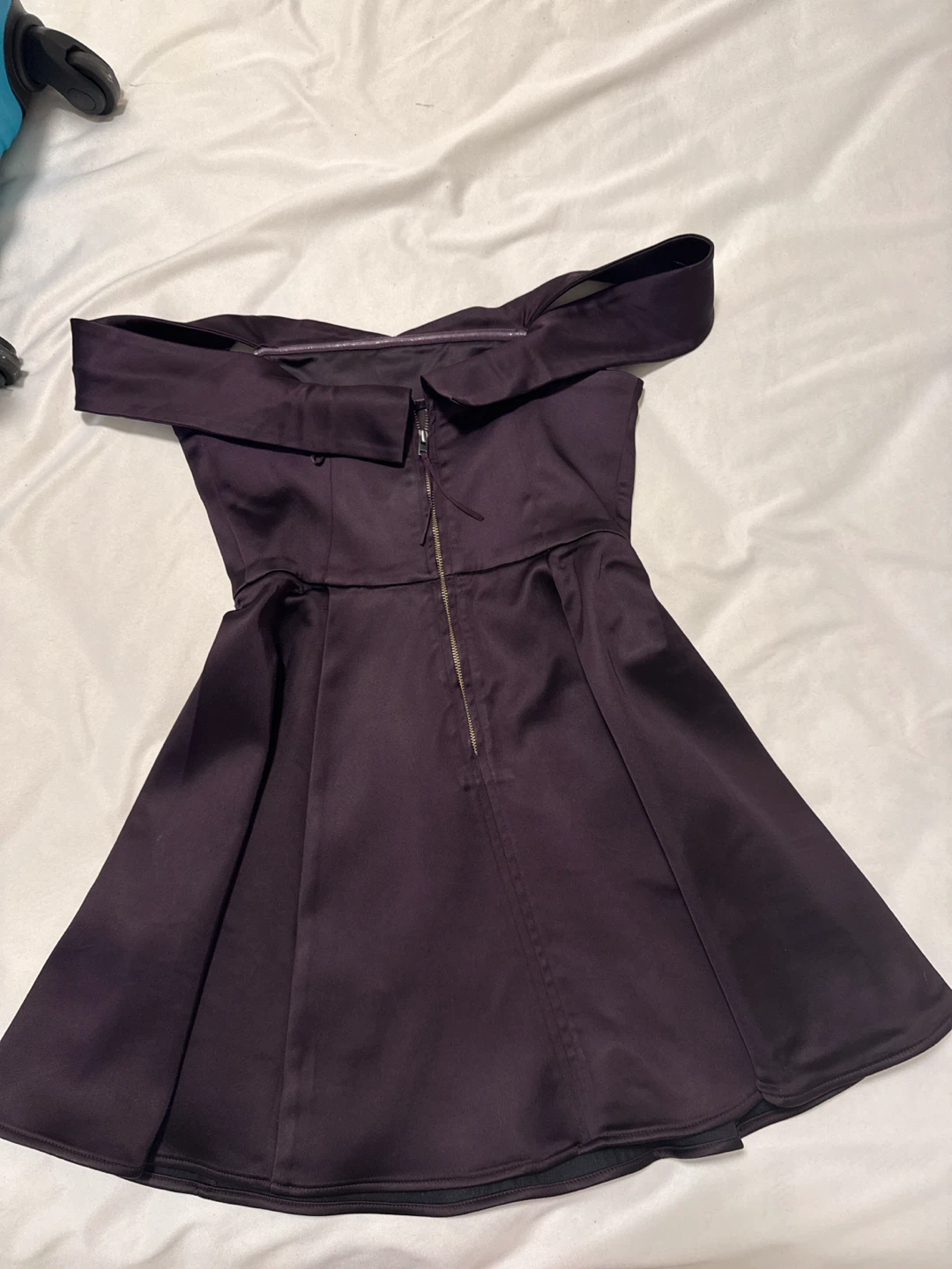 Aritzia Off-the-Shoulder Satin Dress - photo 3