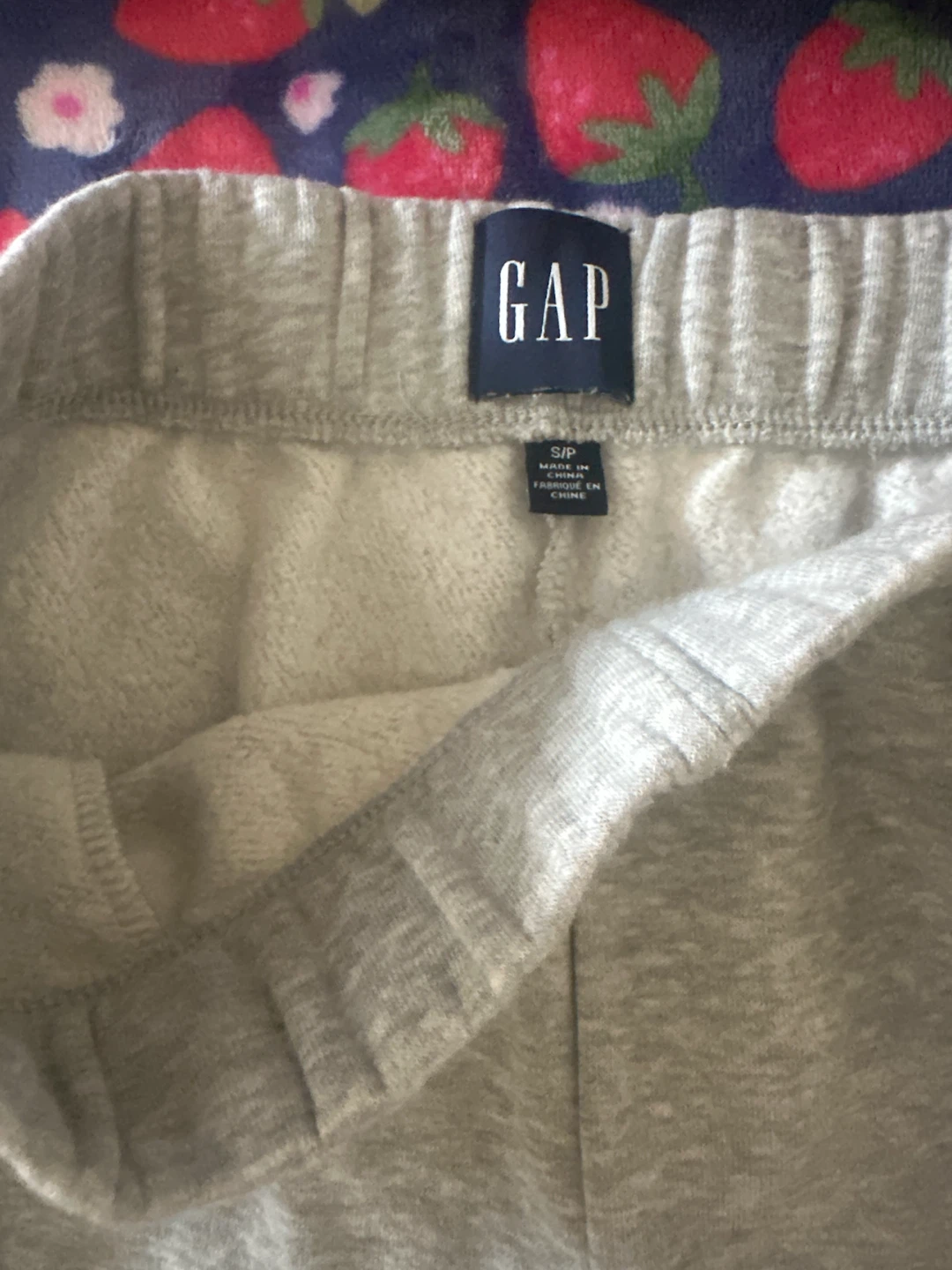 Grey gap cuffed Sweatpants - photo 2