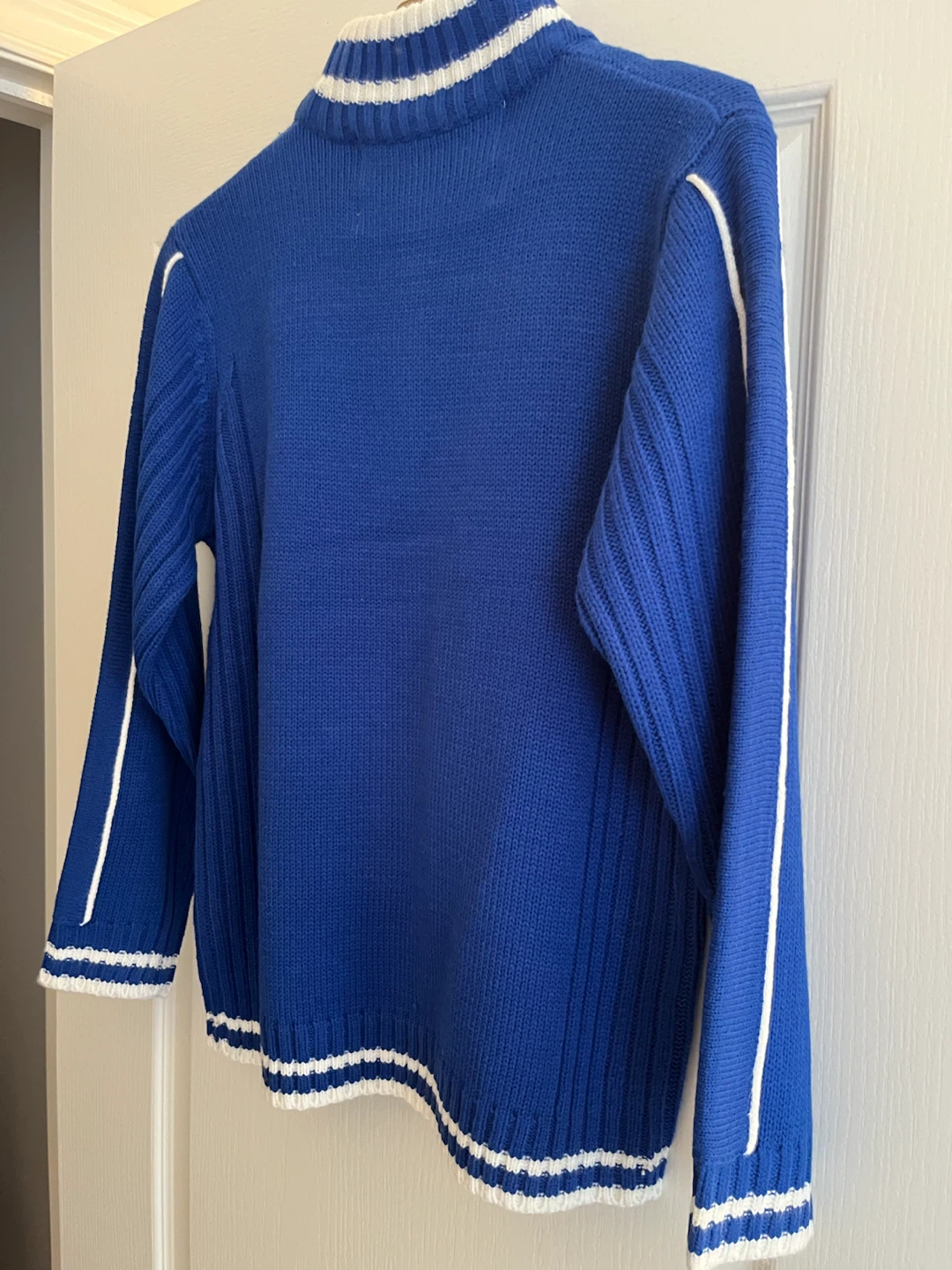 Toronto Maple Leafs Sweater youth medium - photo 3