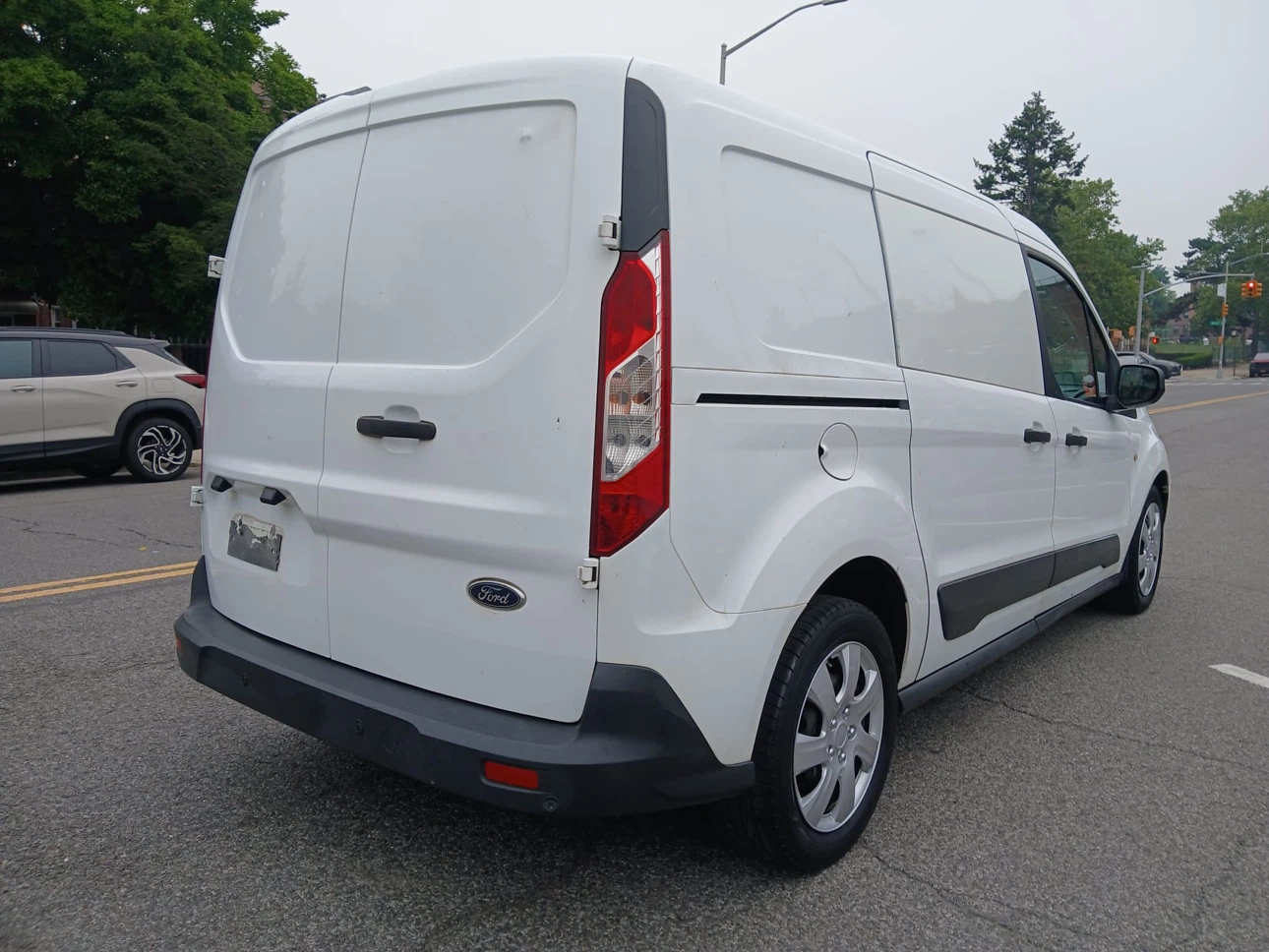 2016 Ford Transit Connect Cargo Van - photo 4