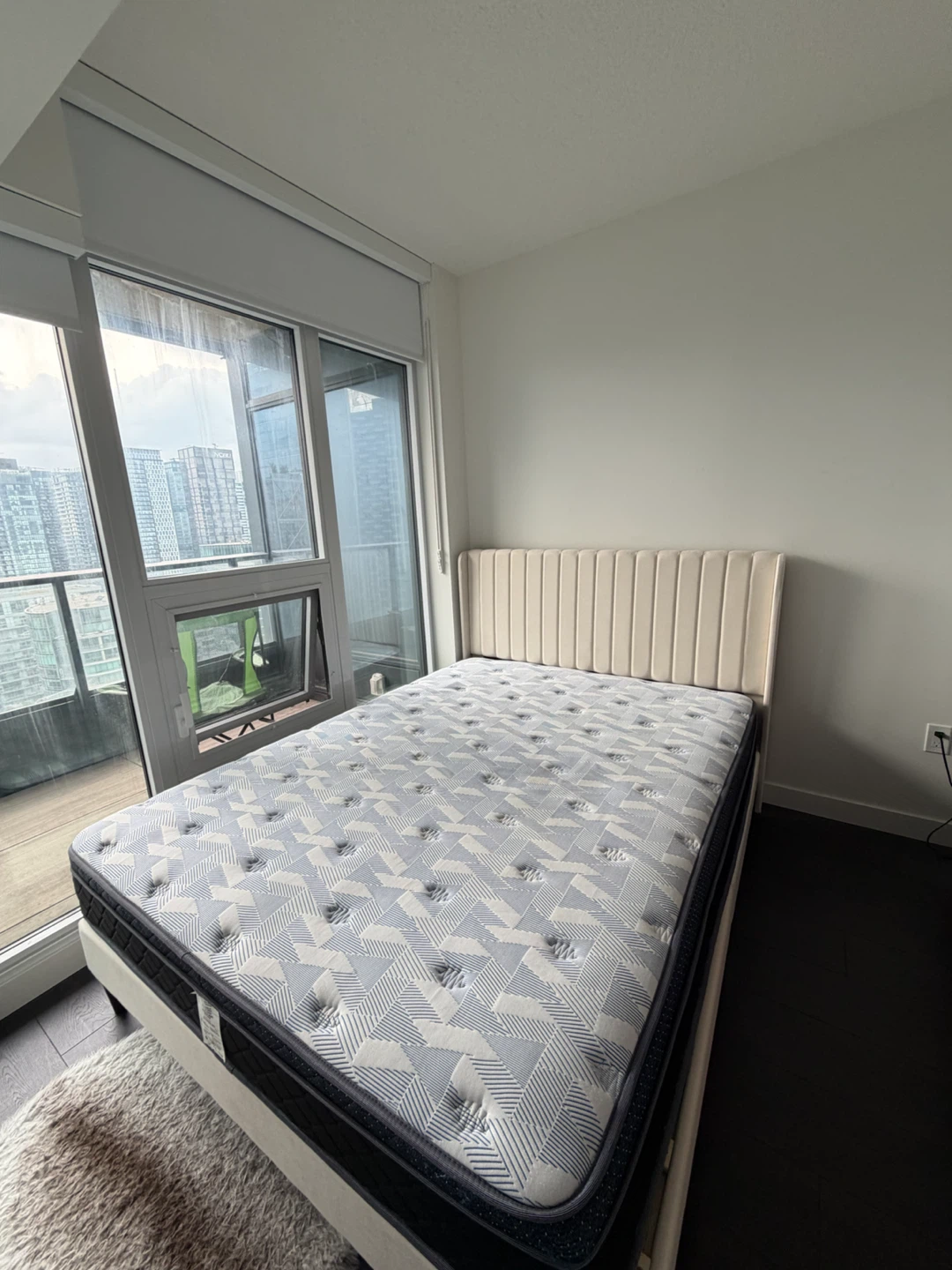 The Brick Sealy Queen Size Mattress