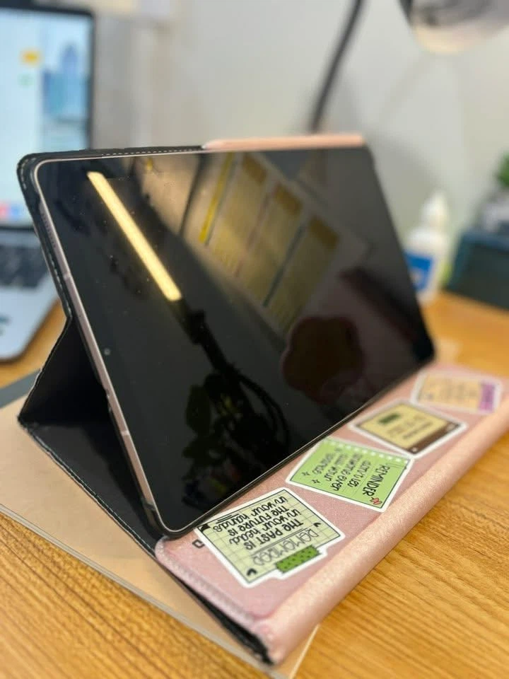 Samsung Galaxy Tab S6 Lite - photo 2