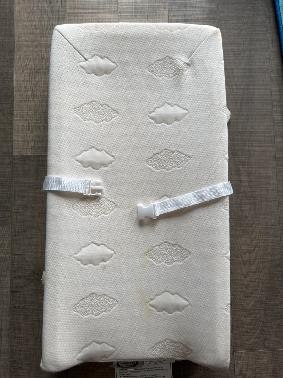 Summer Infant Contoured Changing Pad - White Cloud Pattern - photo 2