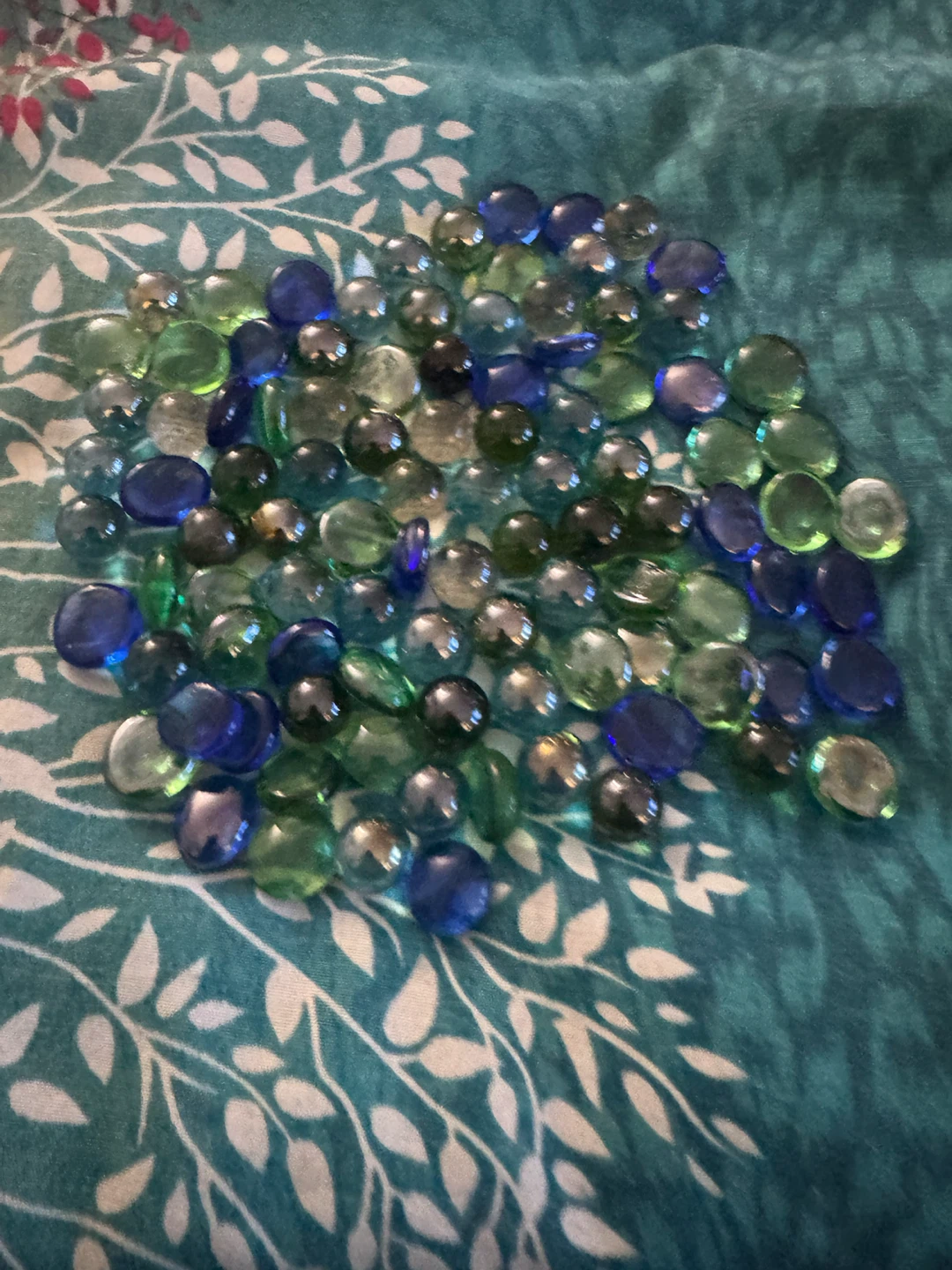 Glass Gems Vase Filler 100 pieces - photo 2