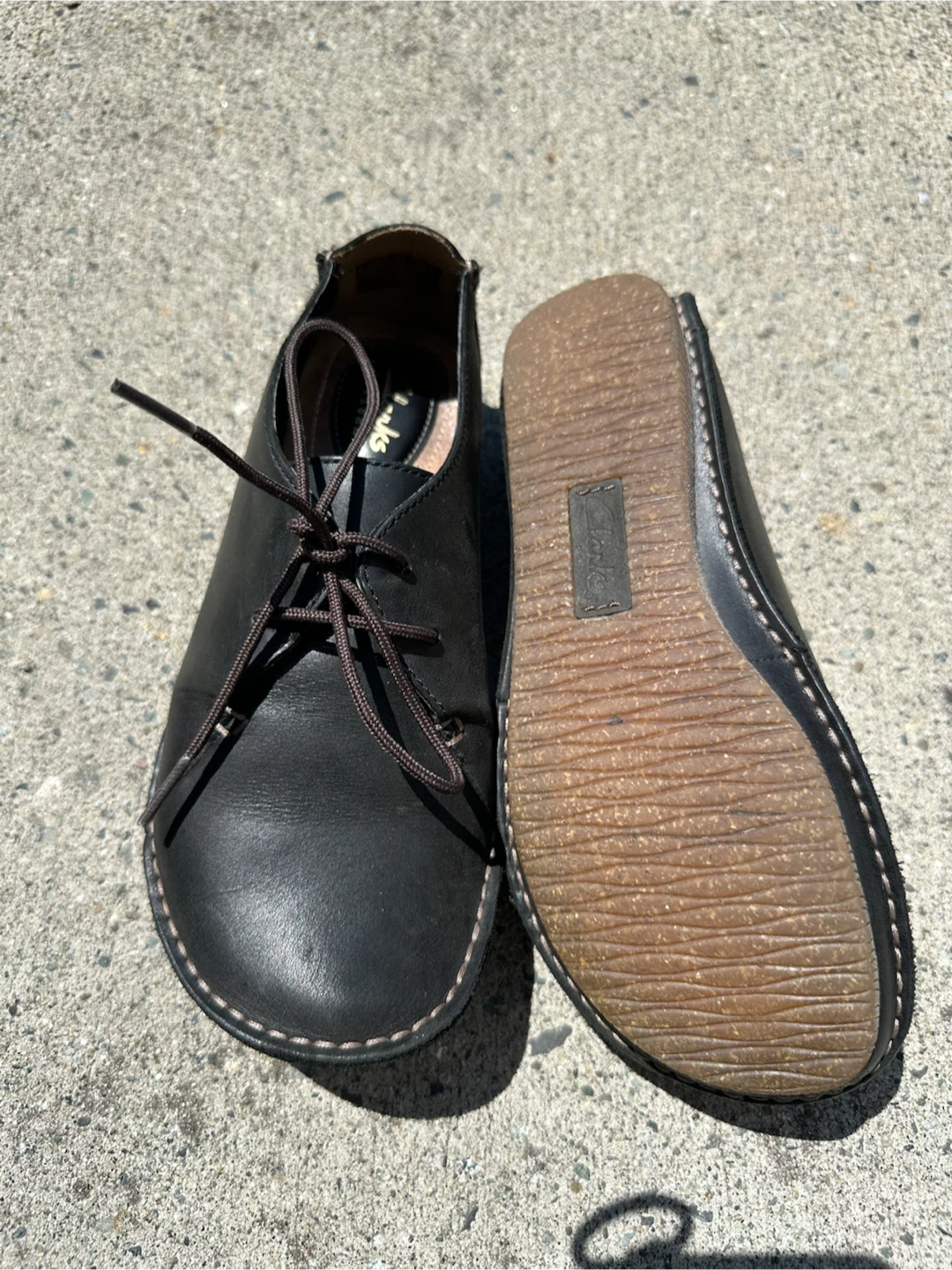 Clarks Artisan Black Leather Lace-Up Shoes - photo 3