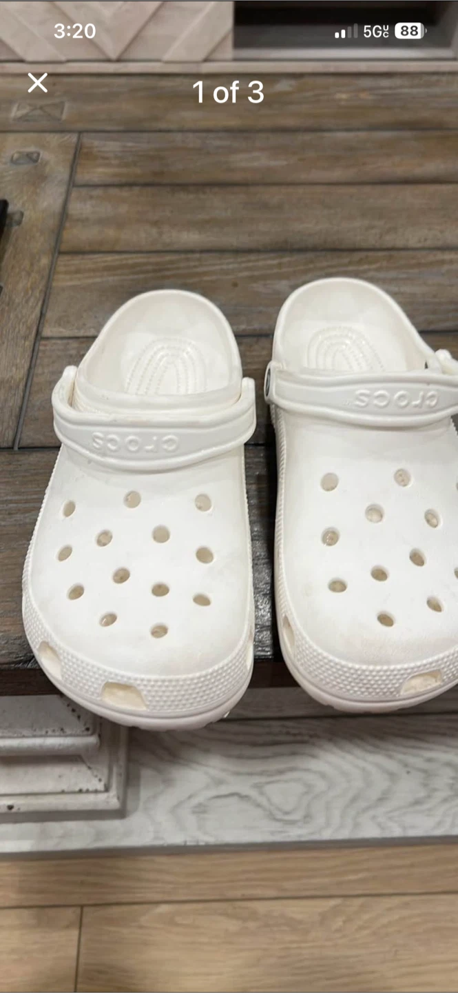 White Crocs Clogs Size 10 M / 12 W