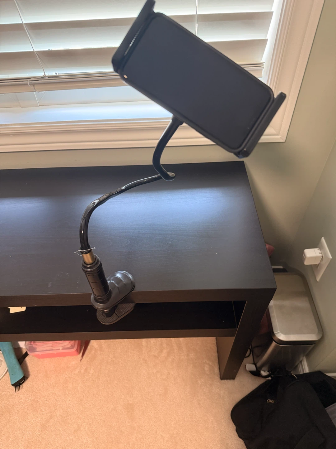 Flexible Lazy Phone Holder Stand - photo 3