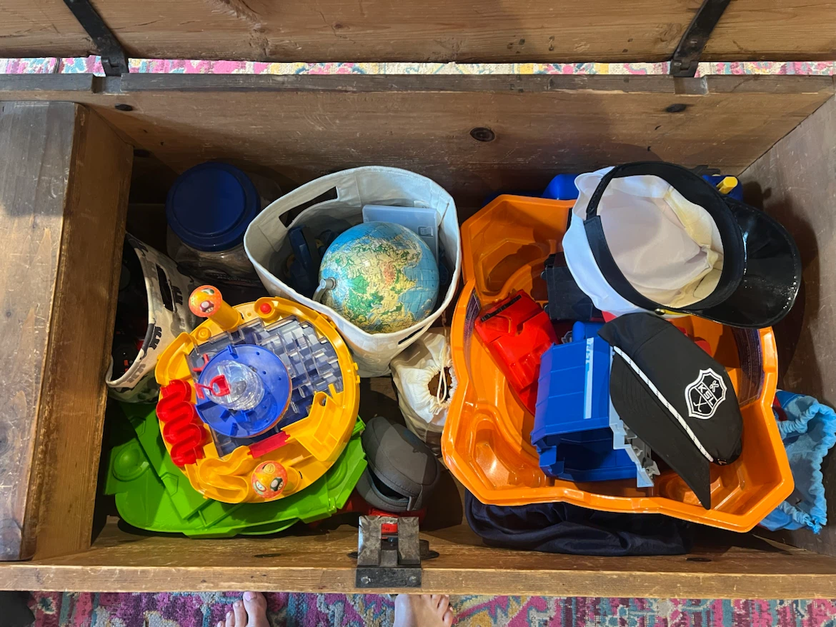 Vintage Wooden Toy Chest - photo 5