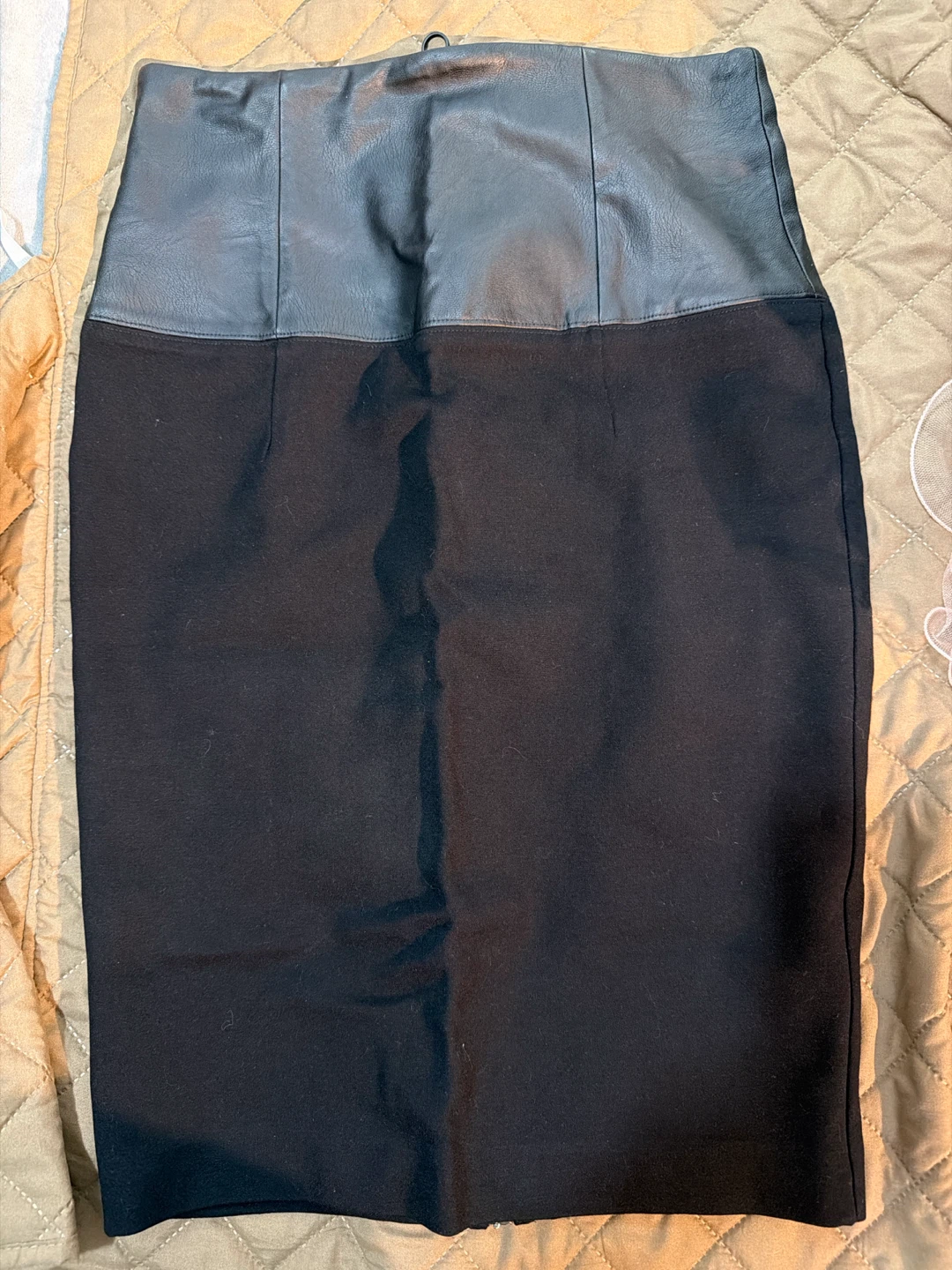 Kenneth Cole Black Faux Leather Pencil Skirt Size 6