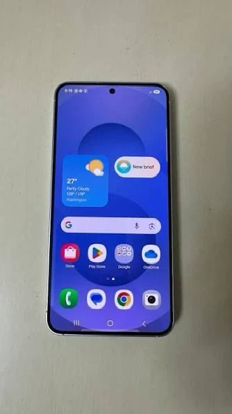 Samsung Galaxy S25 Cell Phone - photo 3