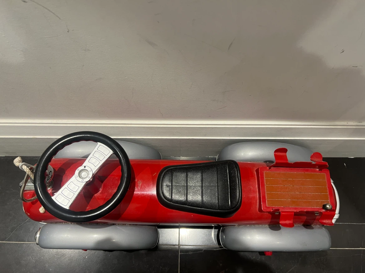 RH Vintage Fire Truck Ride-On Toy - photo 2