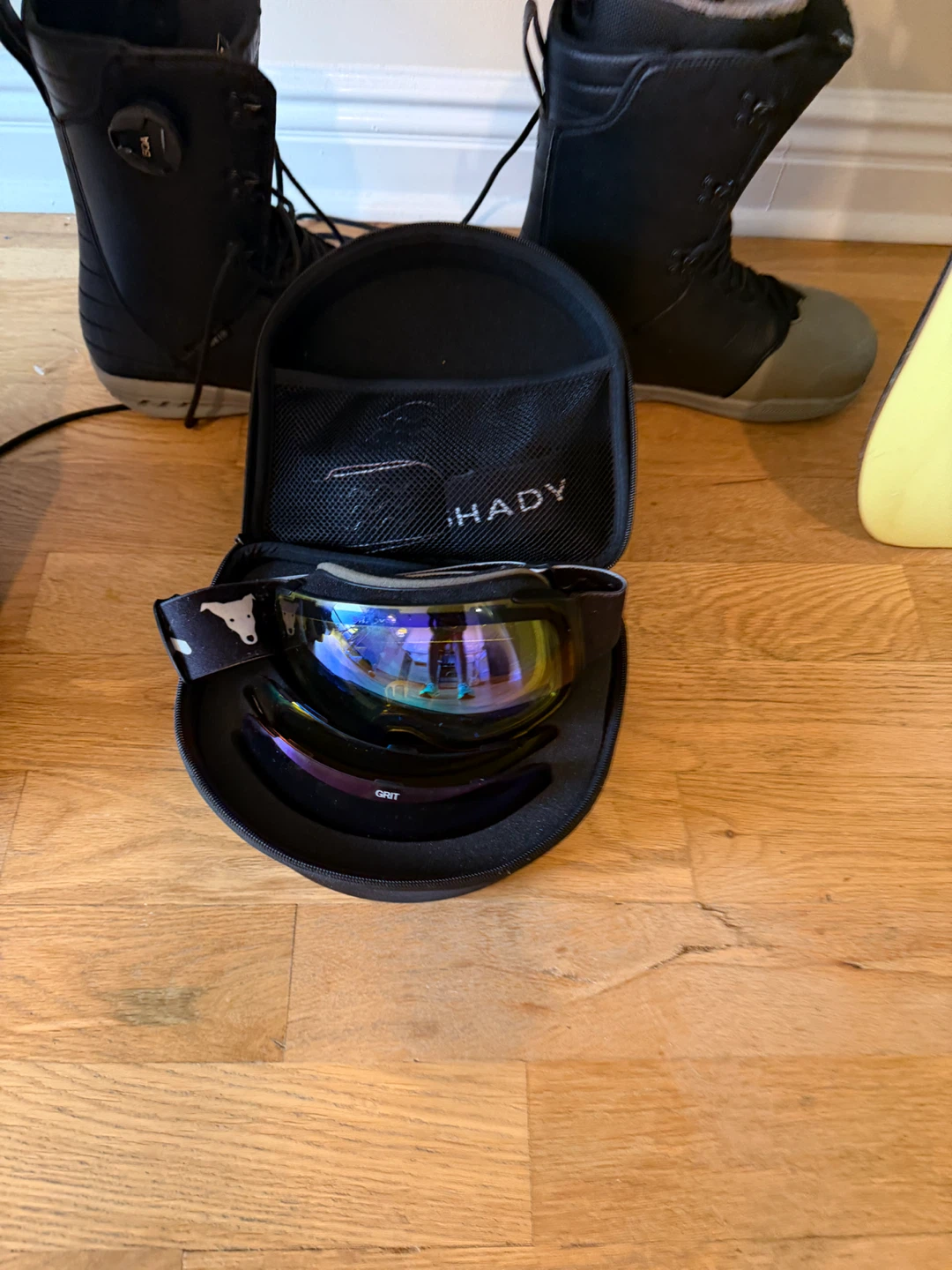 Burton Snowboard Package with Boots and Goggles - photo 4