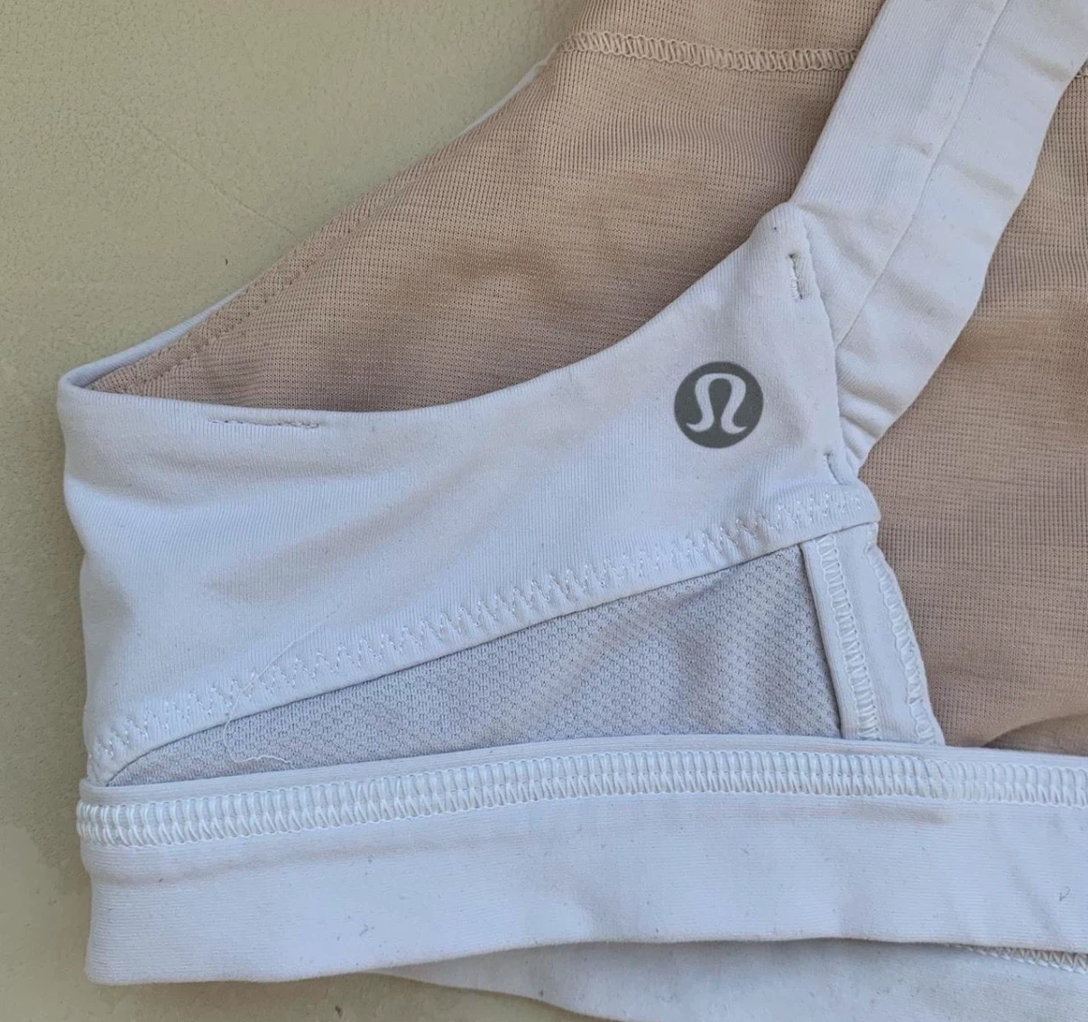 Lululemon Sports Bra - photo 3