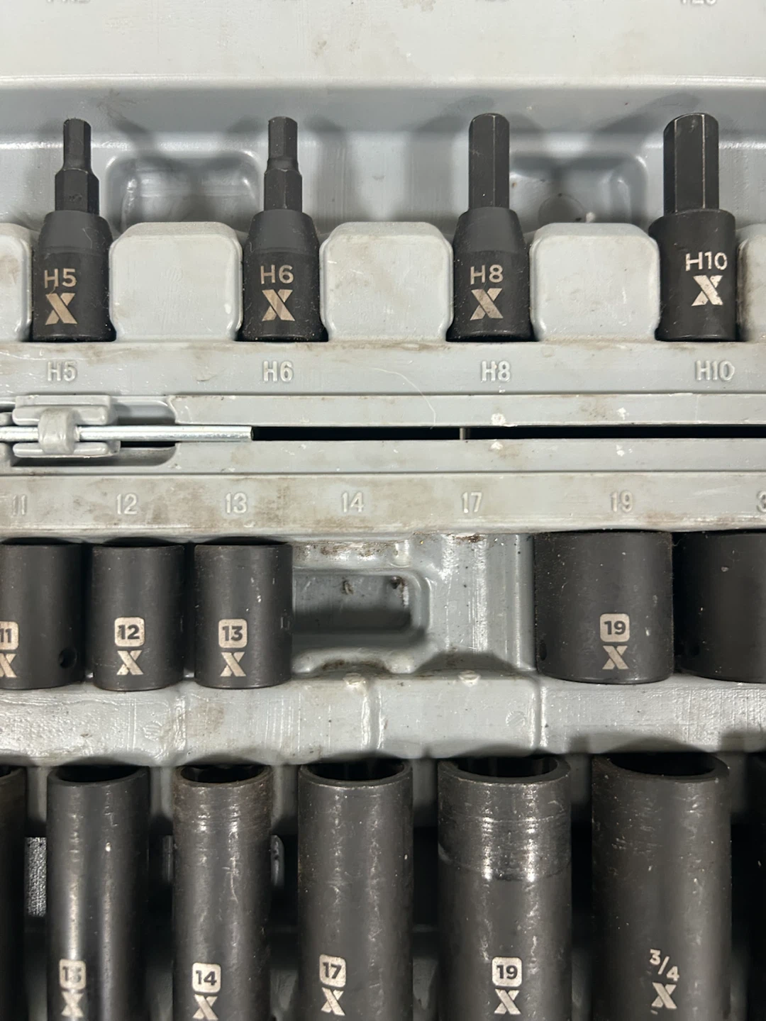 MAXIMUM 3/8-in & 1/2-in Drive Professional Grade Impact Socket - photo 2