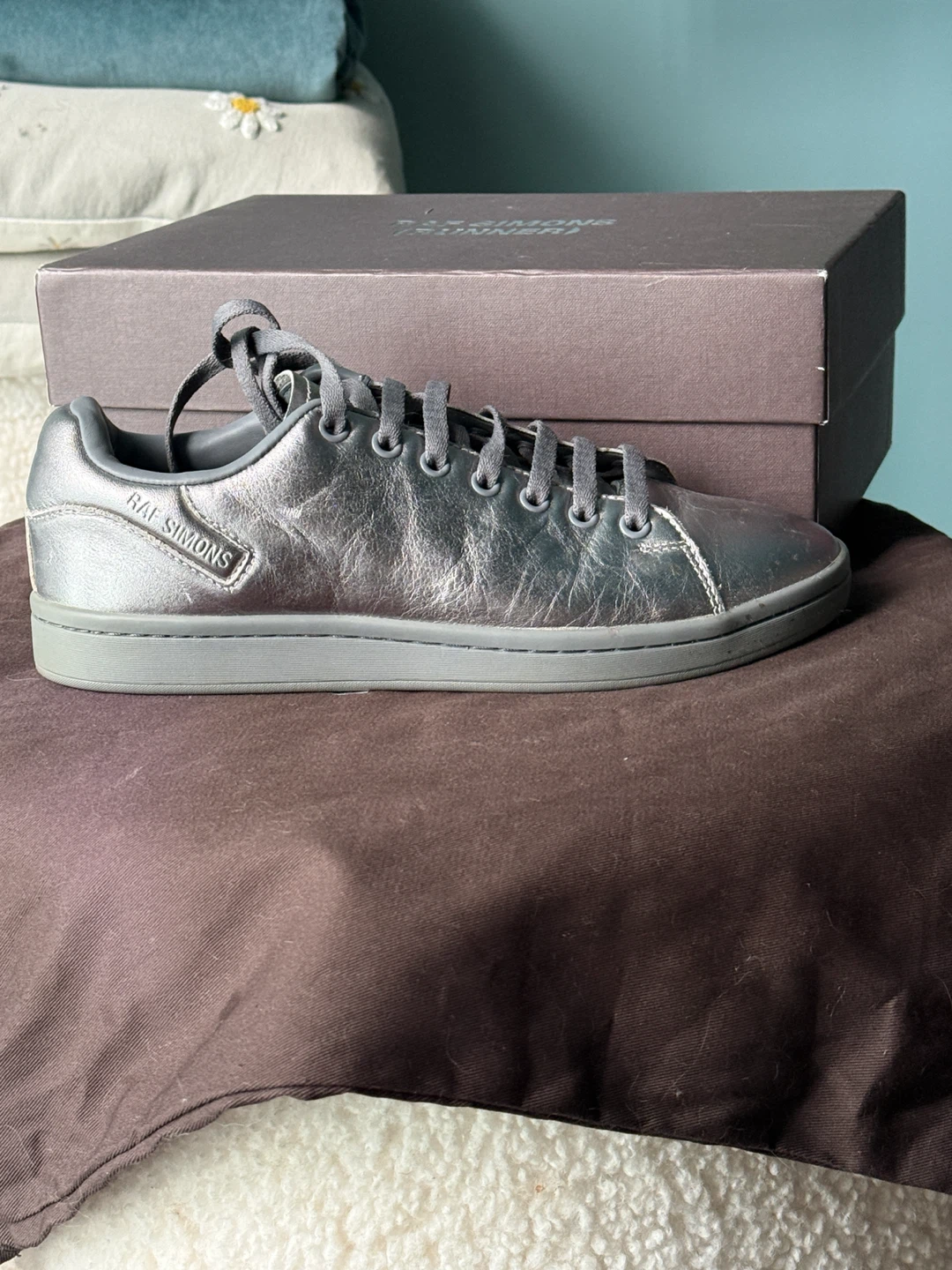 RAF SIMONS (RUNNER) Silver Metallic Leather Sneakers - photo 3