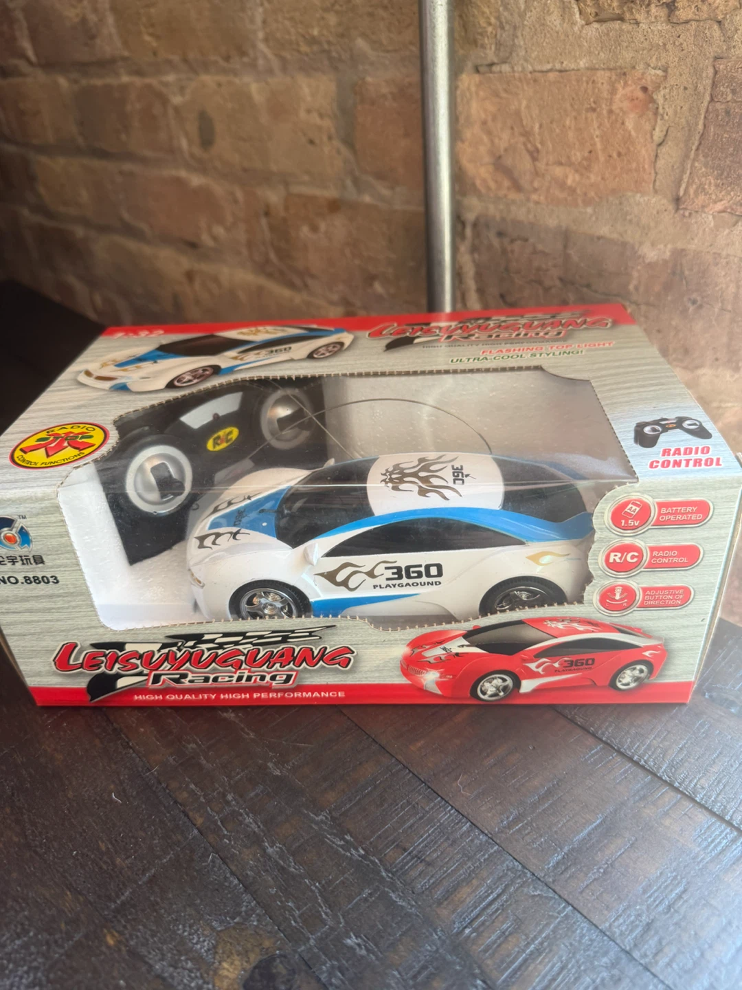 Brand new in box! Leisuyuguang Racing Radio Control Car