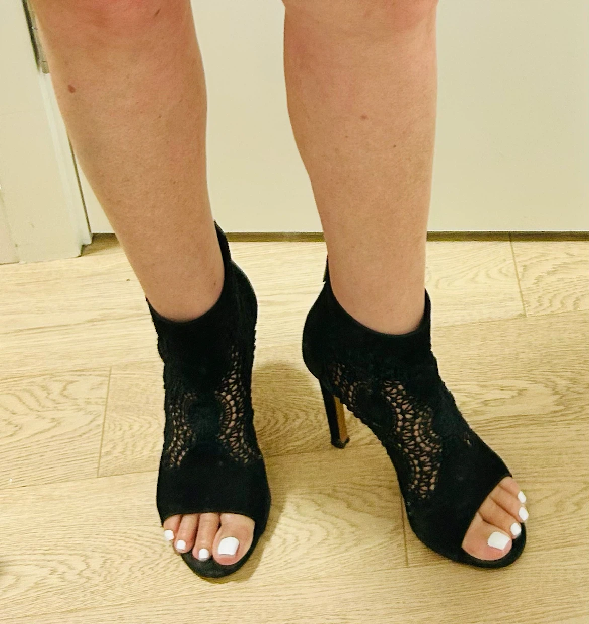 Black Suede Lace Heels - photo 5