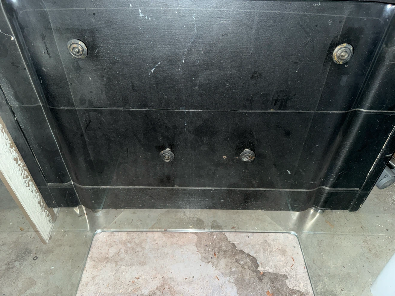Glass table - photo 4