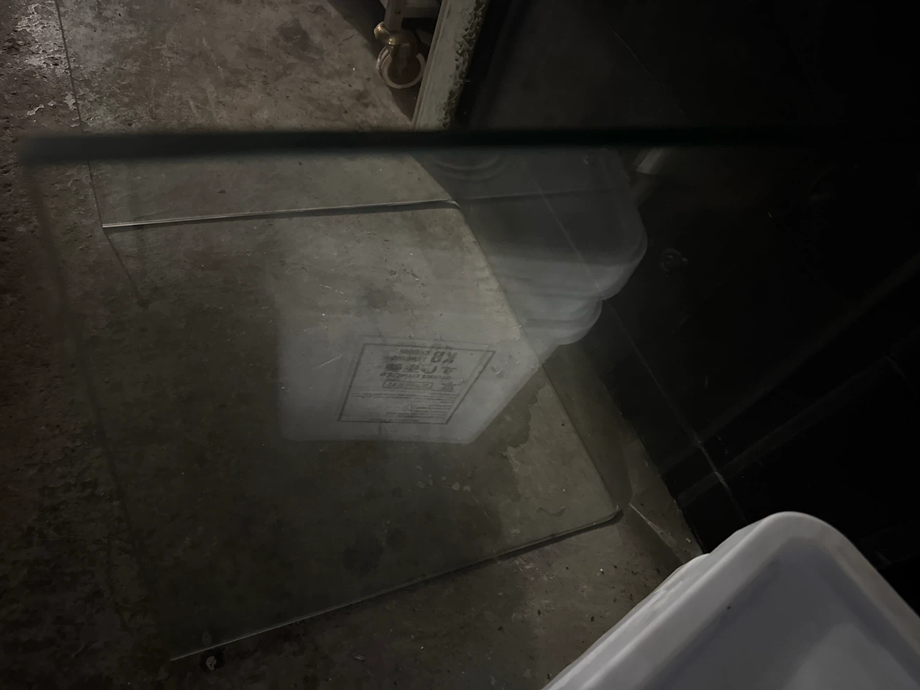Glass table - photo 5