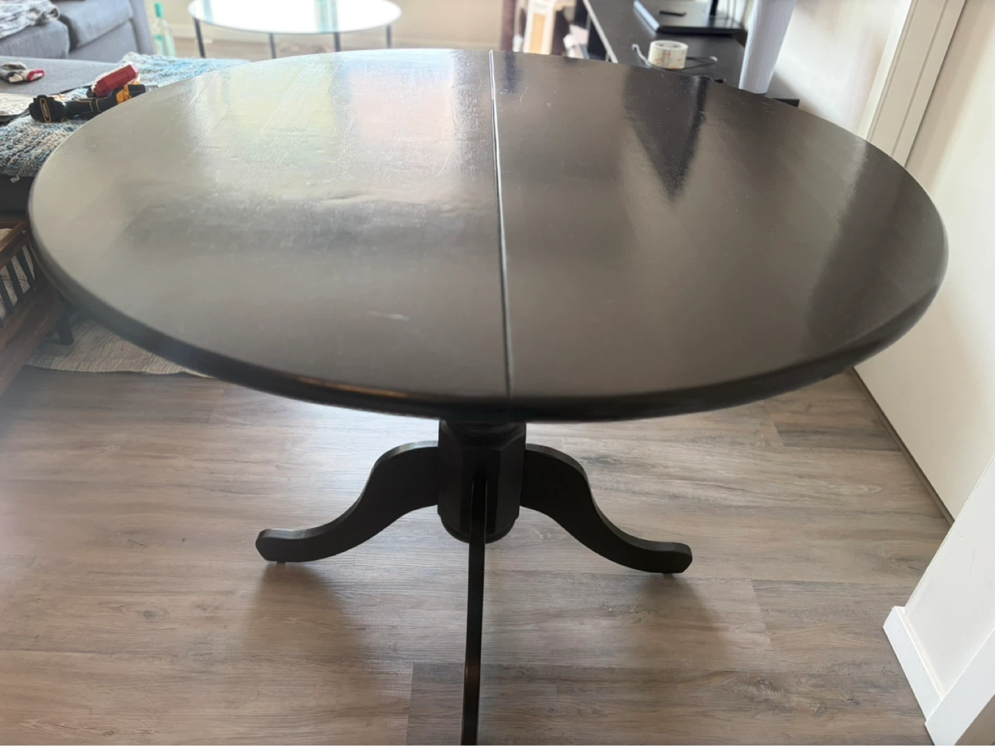 Dark Wood Pedestal Dining Table - photo 3