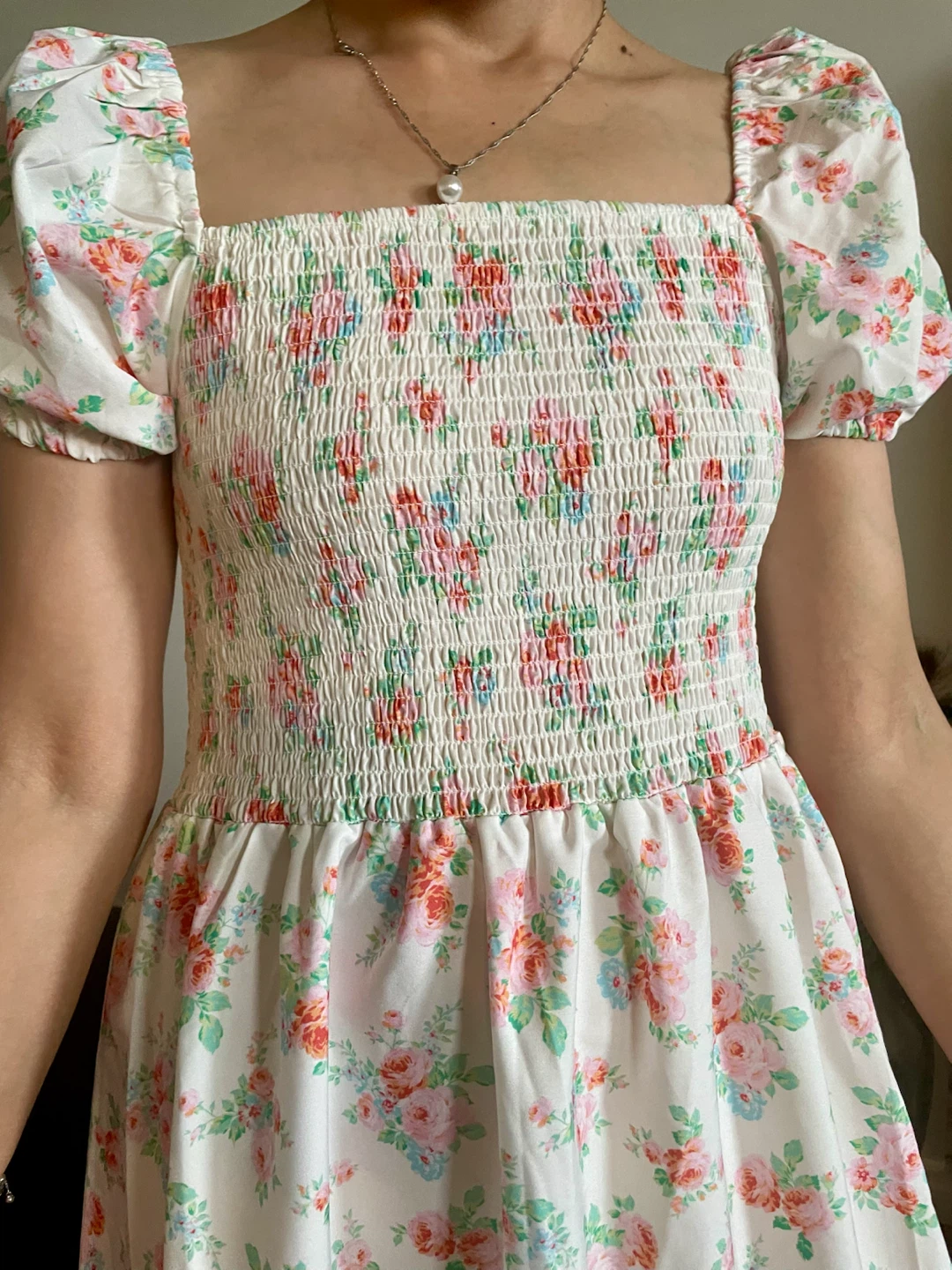Floral Smocked Puff Sleeve Midi Dress - photo 2
