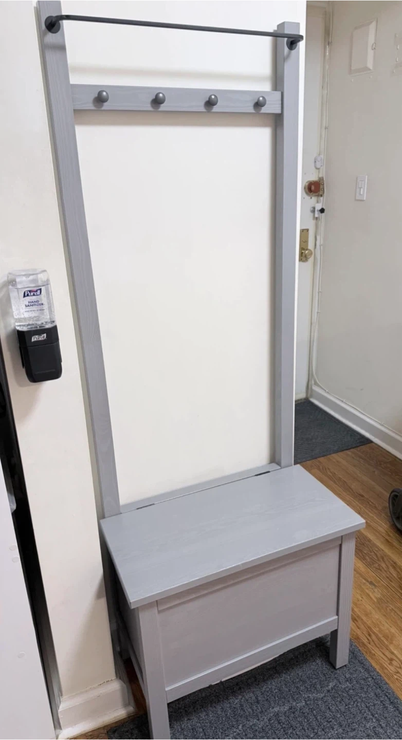 Gray Entryway Storage Bench with Hooks