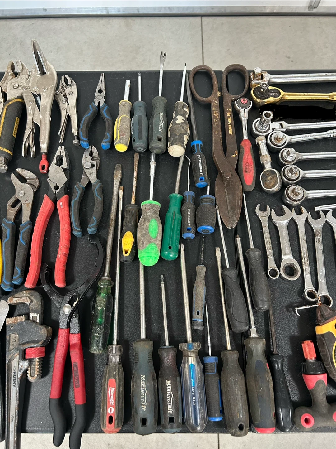 Large Assorted Hand Tool Lot - Milwaukee, DeWalt, Stanley, Husky - photo 3