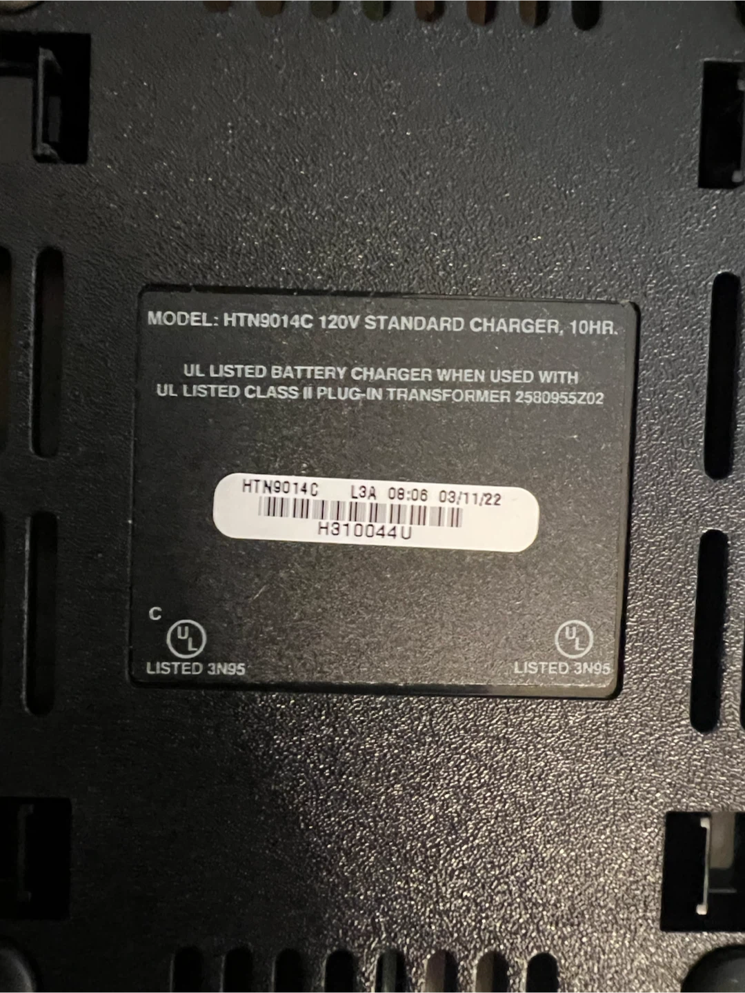 Motorola HTN9014C 120V 10HR Battery Charger - photo 3