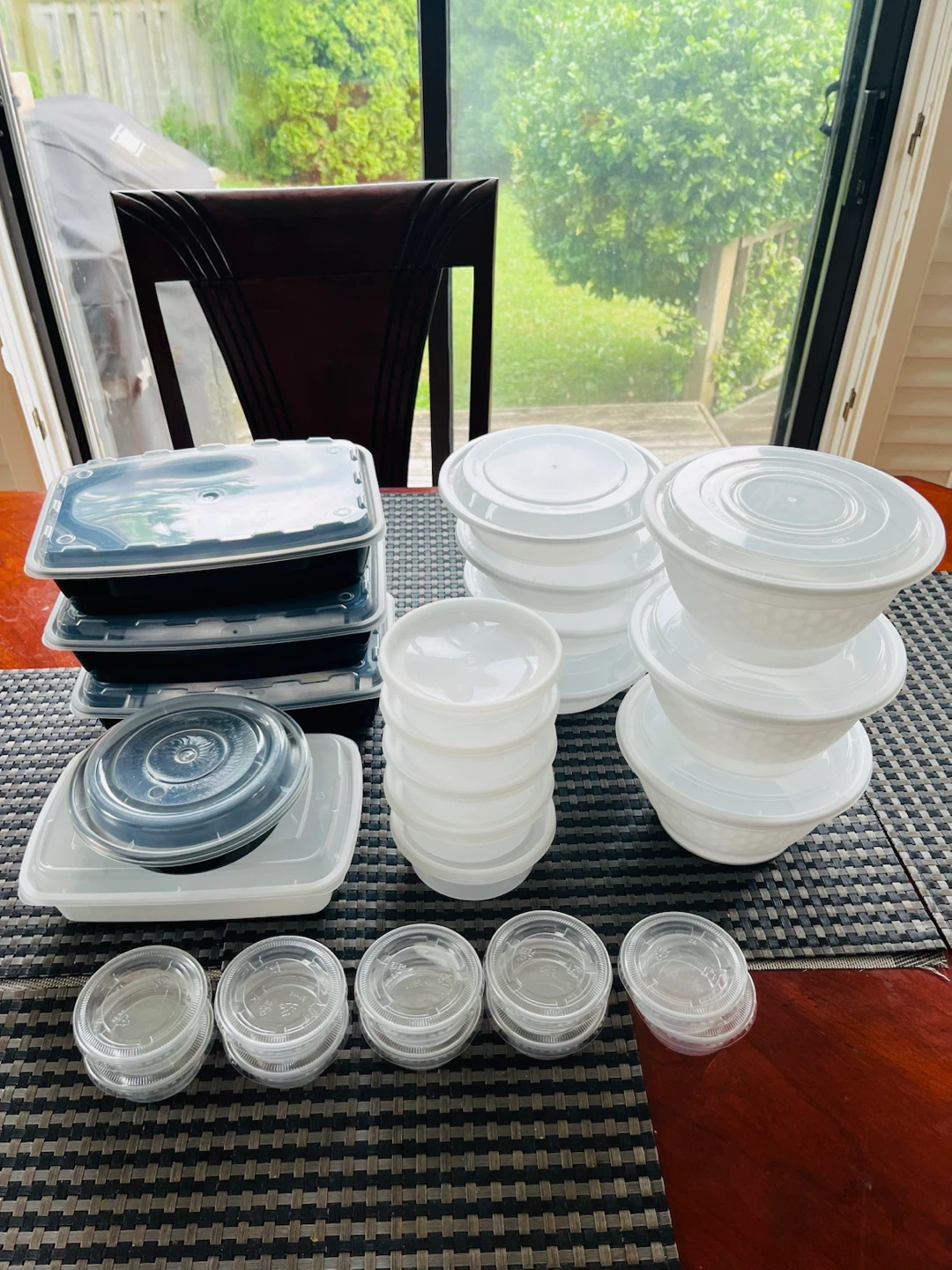 17 reusable Plastic Containers / Storage w/ 10 FREE - photo 2