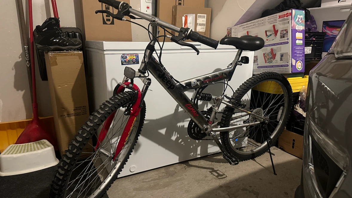 Jeep Renegade Classic Full Suspension Mountain Bike