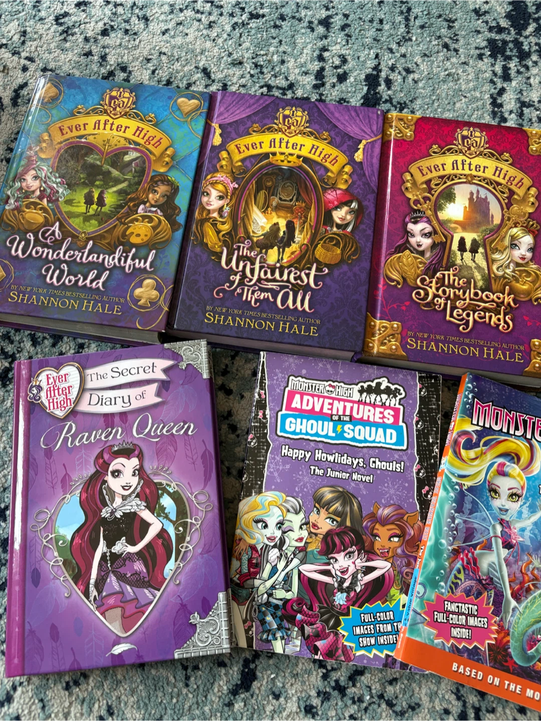 Ever After High & Monster High Book Bundle - photo 2